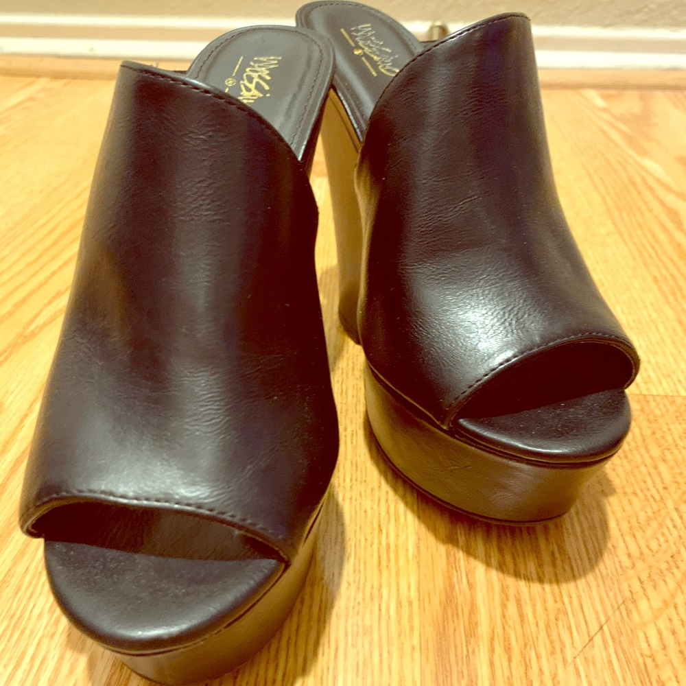 Black platform heels